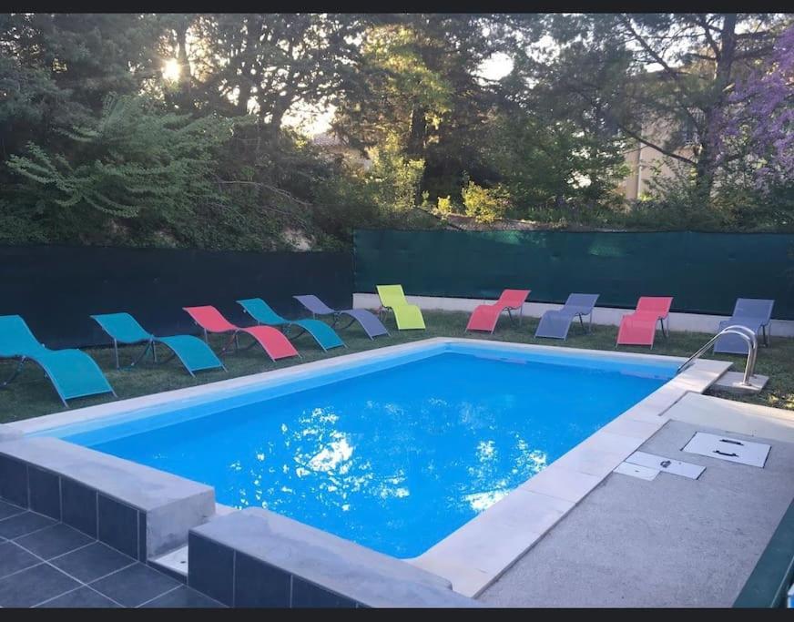 Charmant Studio Le Clos D'Aix Parking Prive Gratuit Et Piscine Aix-en-Provence Luaran gambar