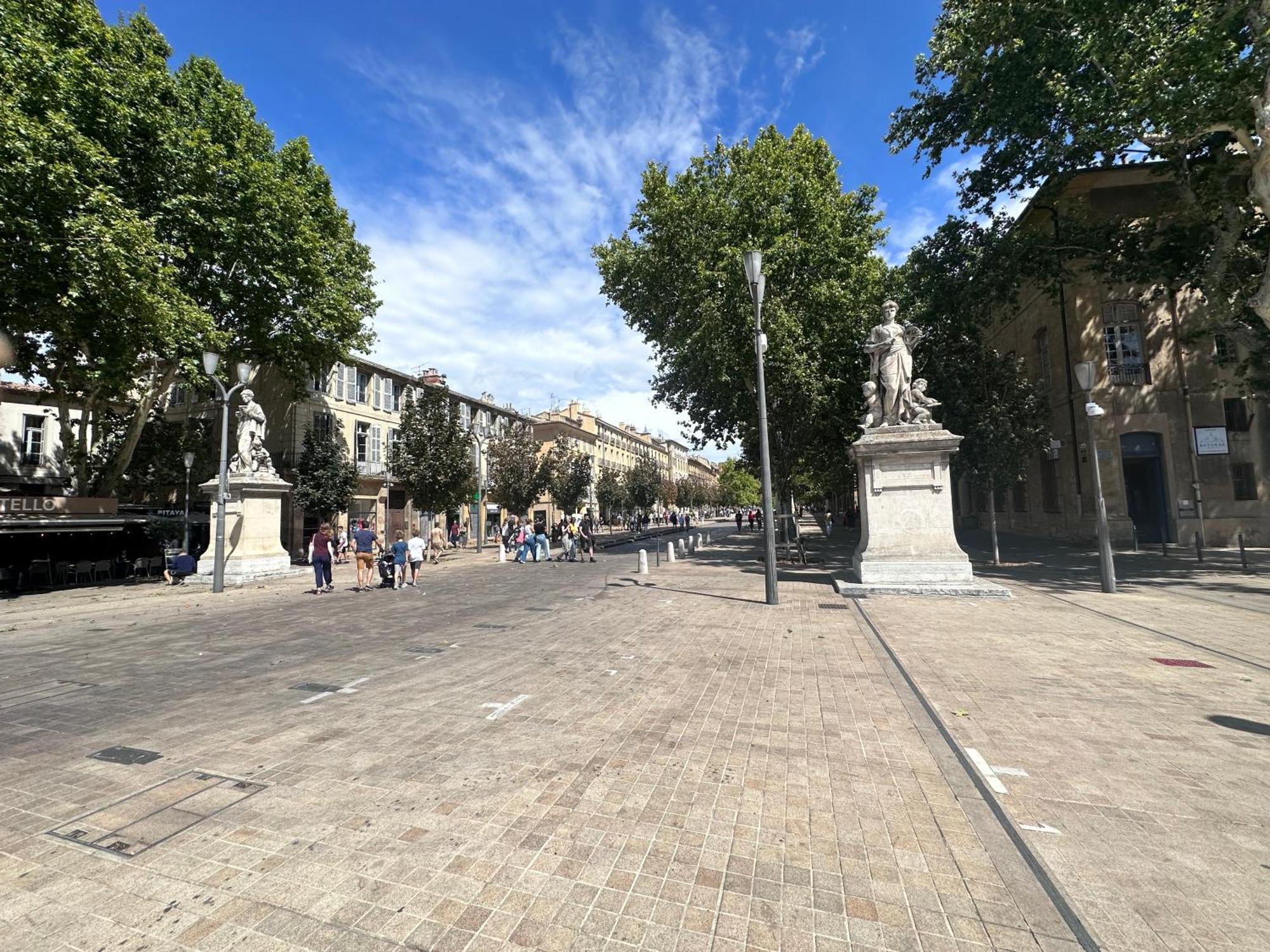 Charmant Studio Le Clos D'Aix Parking Prive Gratuit Et Piscine Aix-en-Provence Luaran gambar